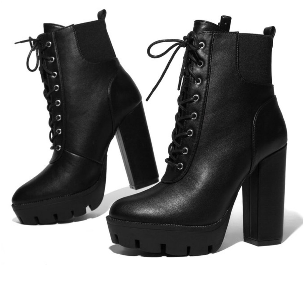 Shoes - Picture 3 of 4